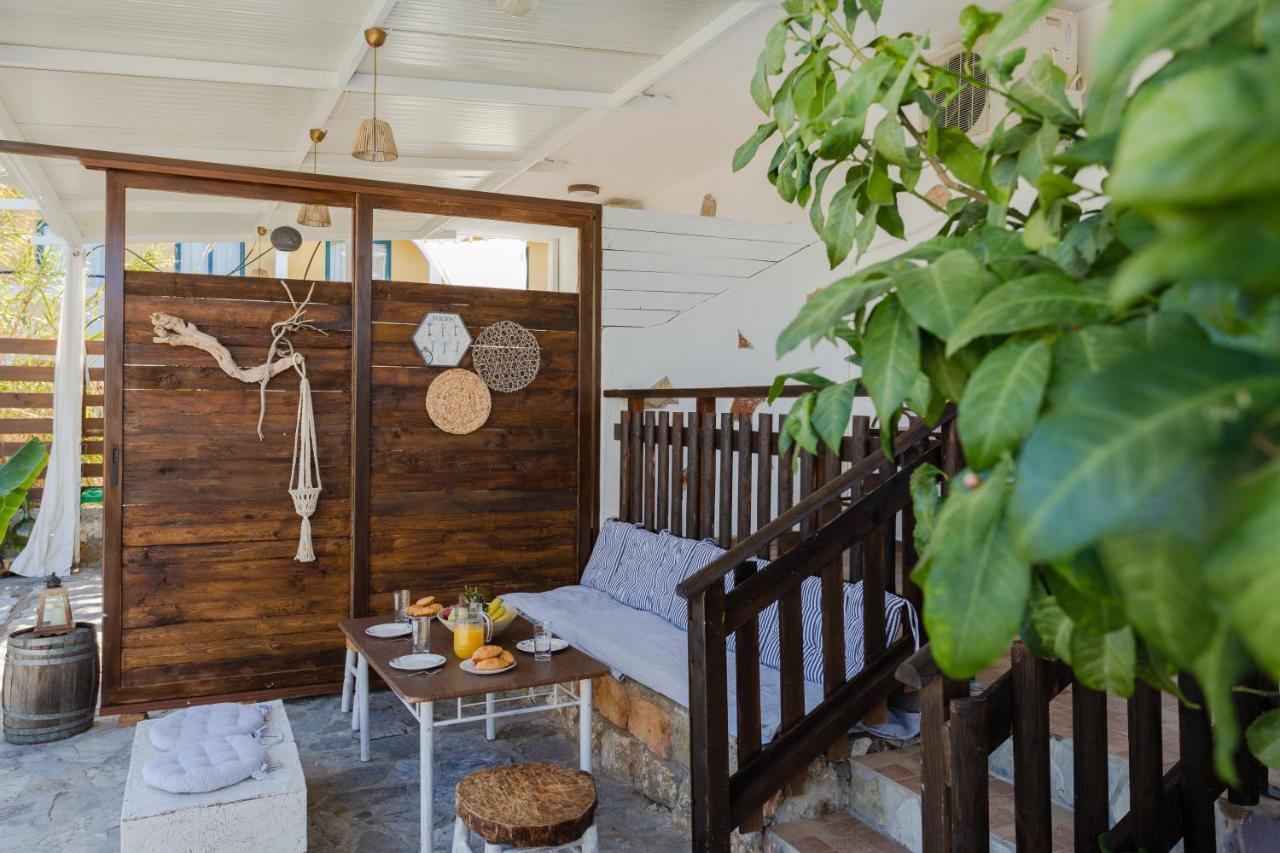 Christos Studios And Family Apartments Stegna Экстерьер фото