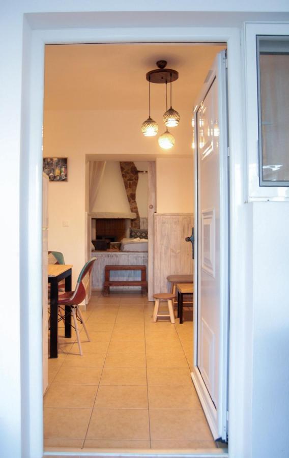 Christos Studios And Family Apartments Stegna Экстерьер фото