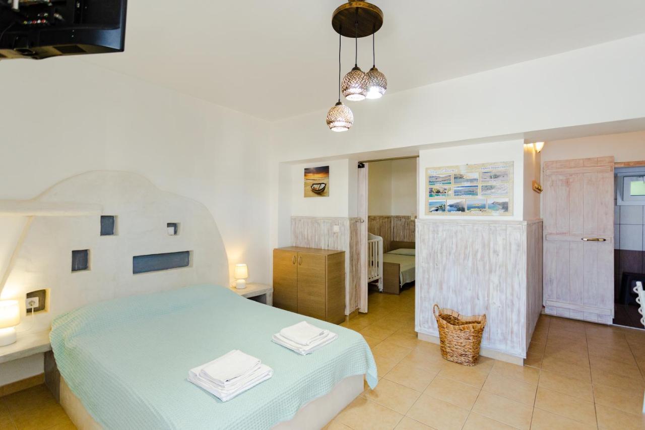 Christos Studios And Family Apartments Stegna Экстерьер фото